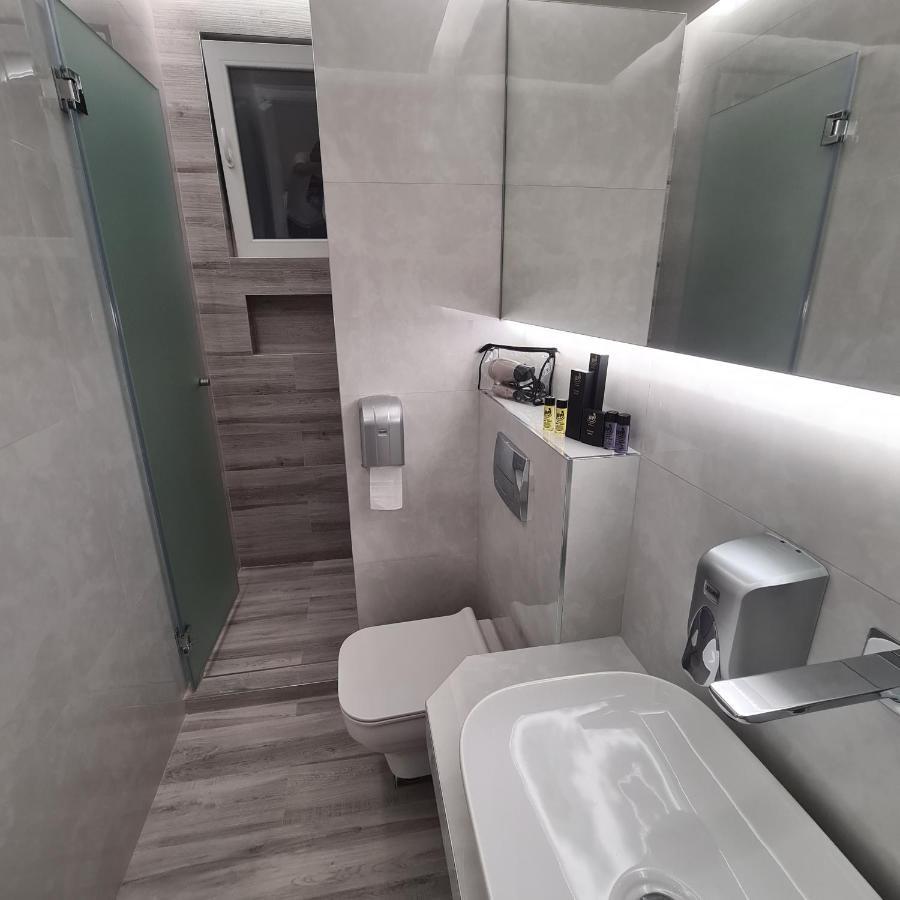 Up Apartments เบลเกรด ภายนอก รูปภาพ